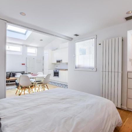 Apartamento De Diseno De Lujo En Lavapies Alquiler Temporal Madrid Extérieur photo