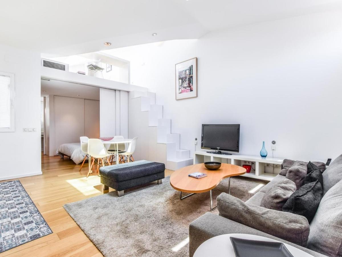 Apartamento De Diseno De Lujo En Lavapies Alquiler Temporal Madrid Extérieur photo