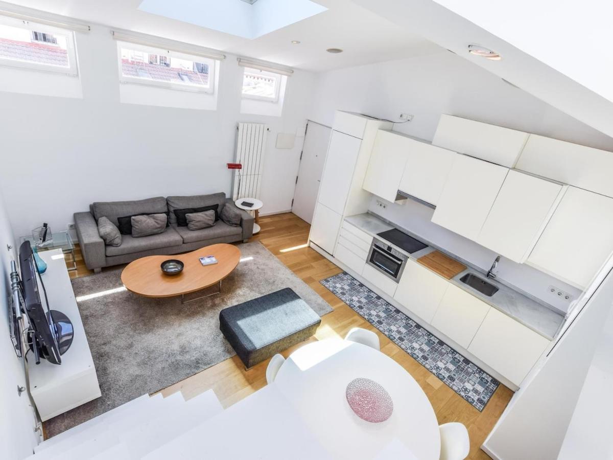 Apartamento De Diseno De Lujo En Lavapies Alquiler Temporal Madrid Extérieur photo